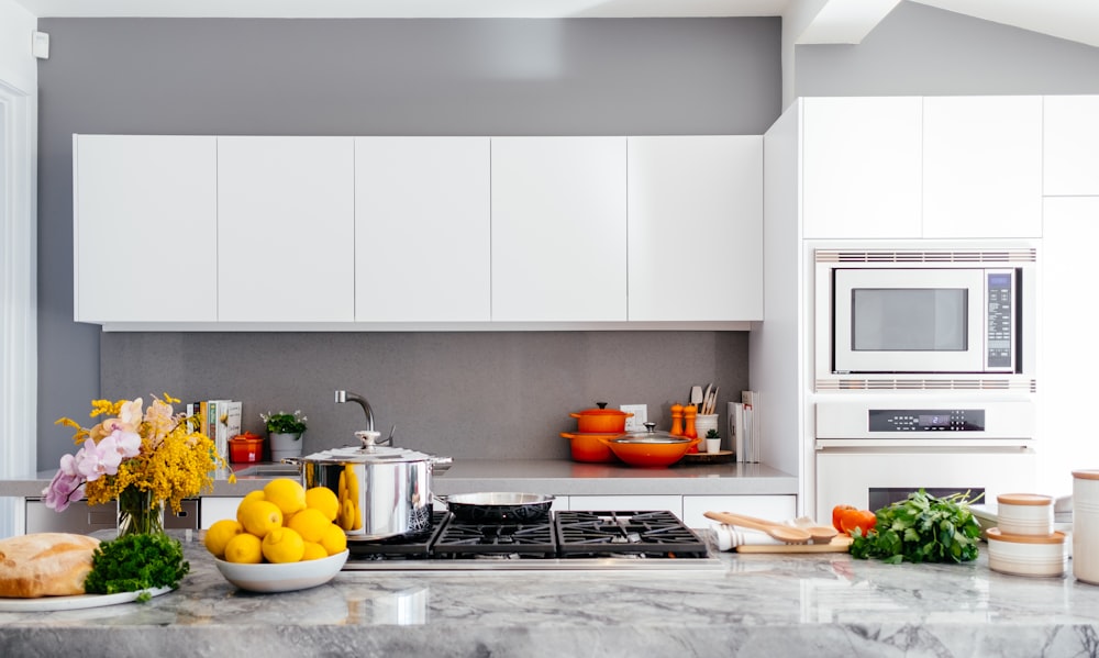 Cocina remodelada con isla